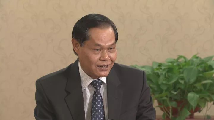 不忘初心英文怎么说?跟着官方翻译学起来!|拉