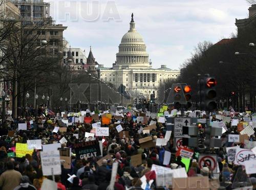 特朗普三版入境限令 再次遭遇司法墙拦截|特