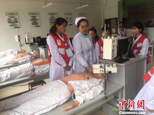 中国首个院士博爱基金首次在贵州启动|贵州|