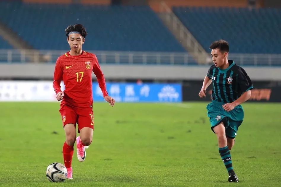 专题丨01年龄段选拔队全扫描:代表中国足球未