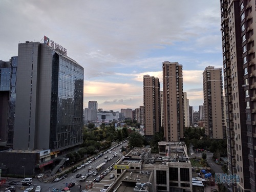 年轻 不需要妥协 MOTO 青柚体验评测|青柚|摩托