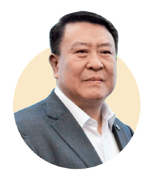 北京汽车集团有限公司党委书记、董事长 徐和谊