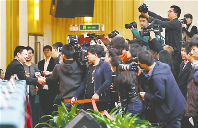 【十九大影像】要坚持房子是用来住的、不是