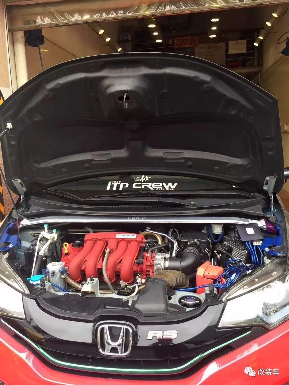 老妈把GK5换成了CVT,仍然阻挡不了他把飞度改装成