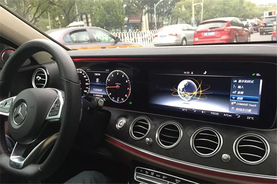 今天我用手机开走了一台奔驰!