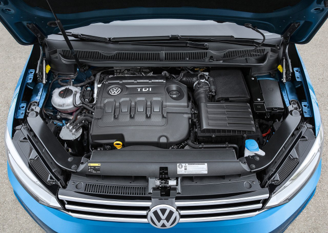 【奇葩】为了能省20元的过路费,他花15万买了台MPV,还是合资的