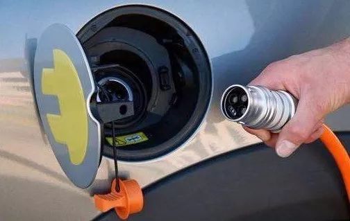 18年新能源指标仅6万,9千人或将无车可开