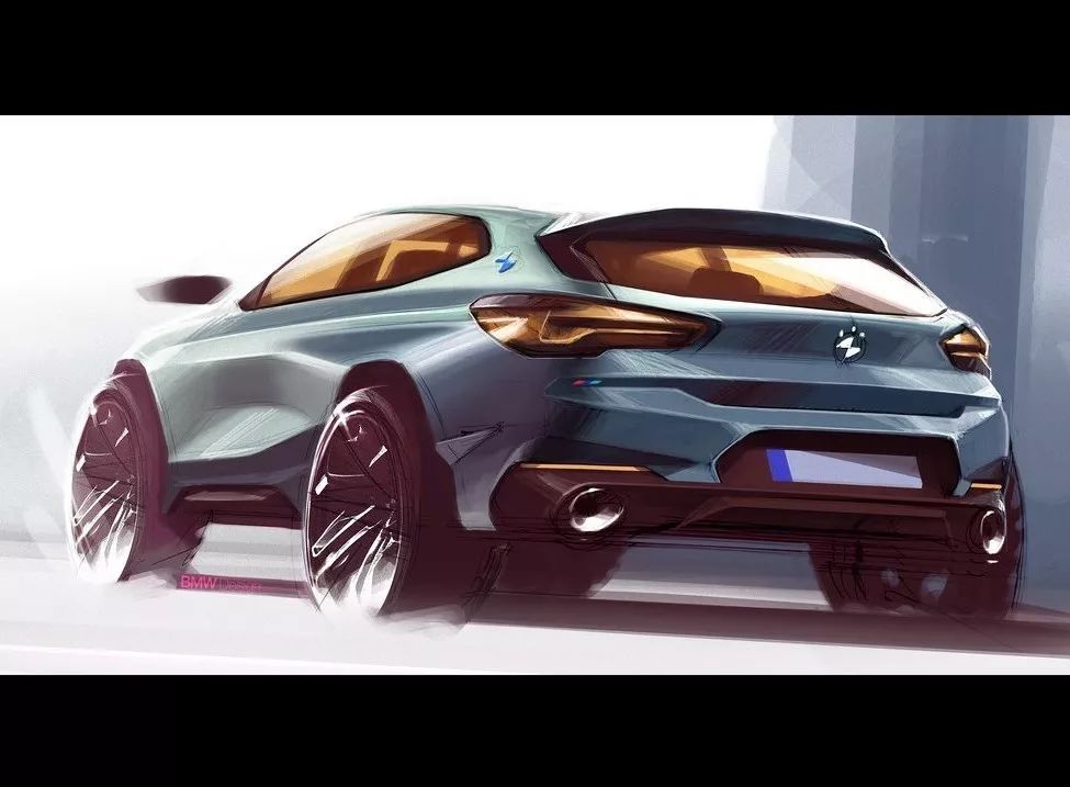 为了追赶麦当劳变身金拱门的潮流,宝马也造了一款金色SUV...