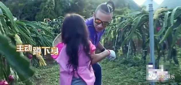 陈小春的大型双标现场,他是真控制不住女儿奴的灵魂...