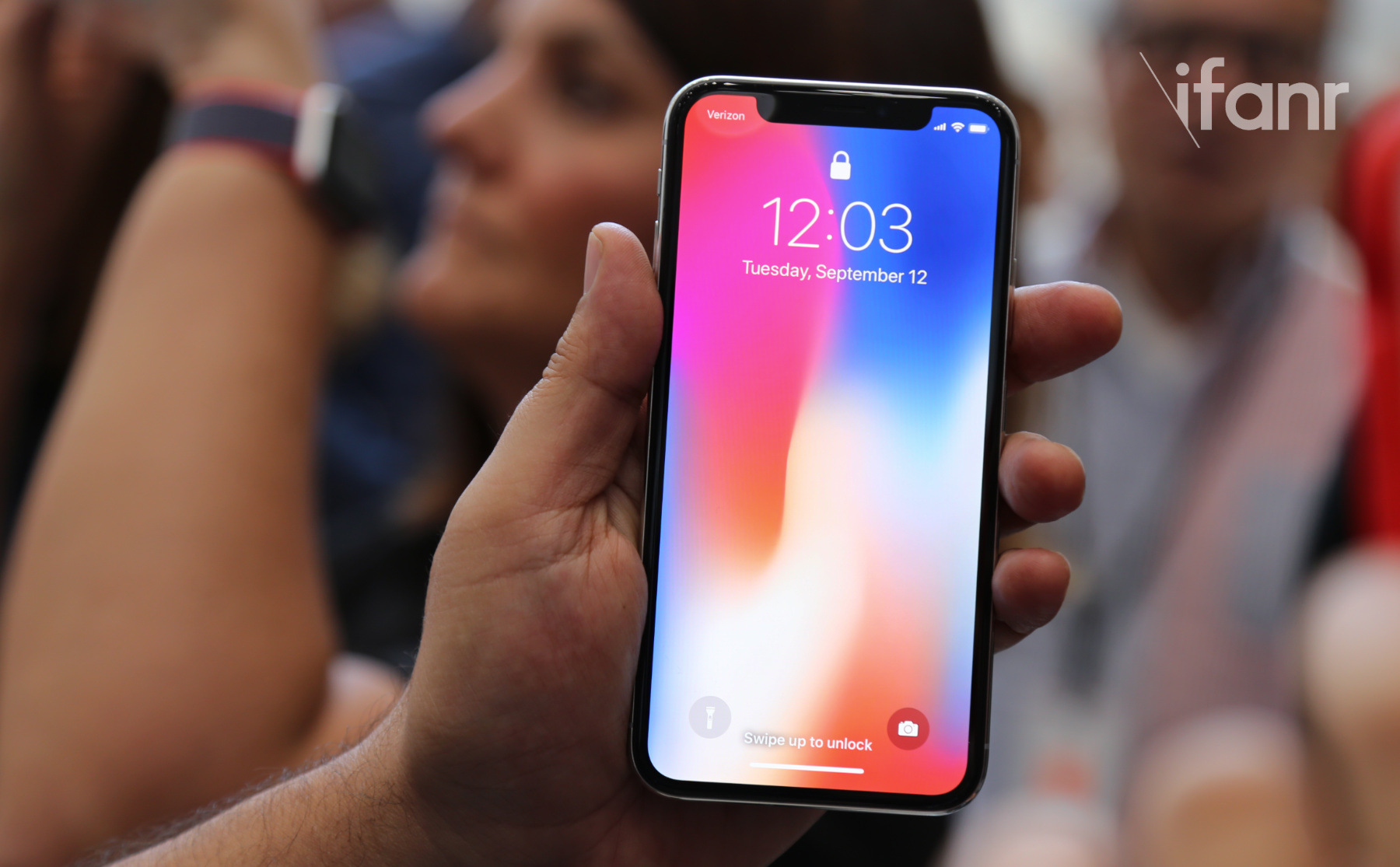 这里有一份爱范儿给出的 iPhone X 抢购指南|爱