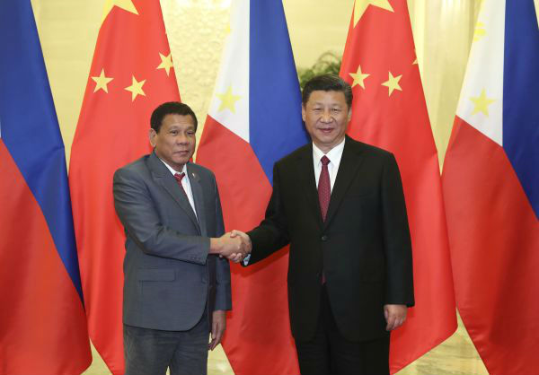 2017年5月15日，国家主席习近平在北京人民大会堂会见来华出席“一带一路”国际合作高峰论坛的菲律宾总统杜特尔特。（新华社）