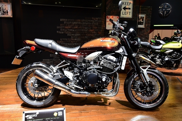 2017东京车展 川崎复古街车z900rs静评