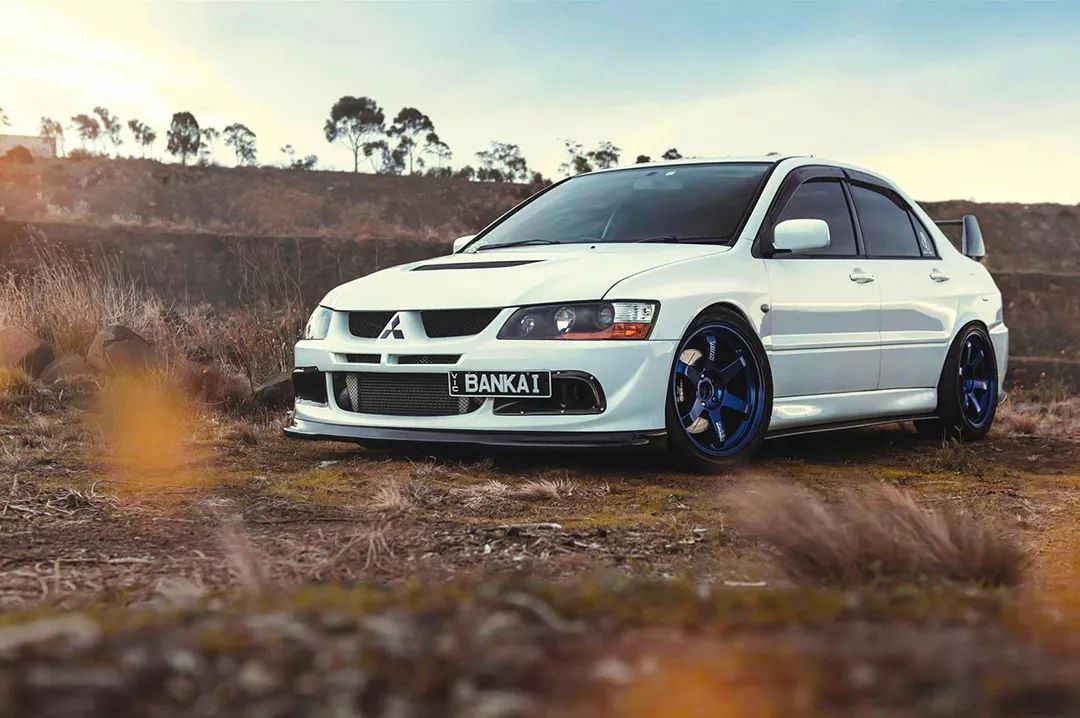 10多万就能买到经典跑车+SUV的结合体？这新车国产后预计要火！