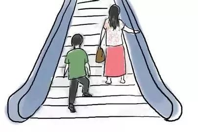 扶不扶老人问题再升级!七旬老太逛超市扶人受