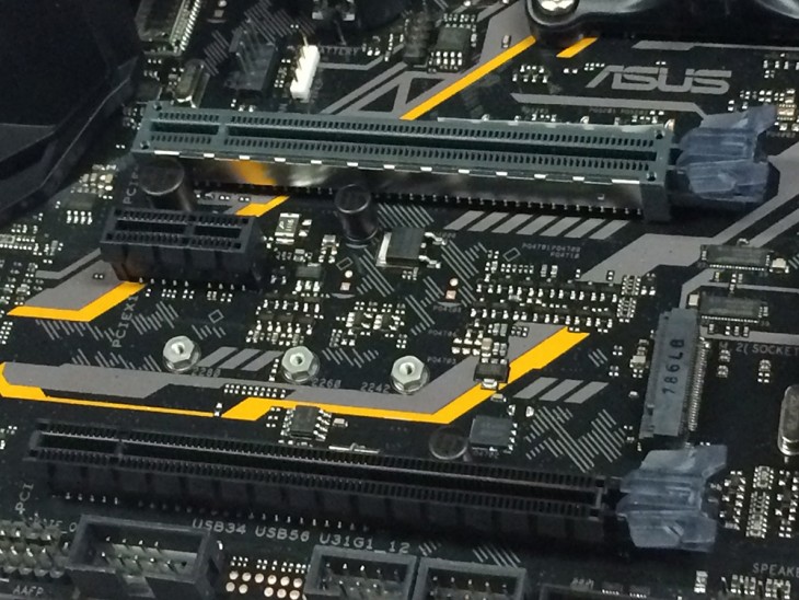 PCIe 4.0接口规范今天正式公布!传输速率