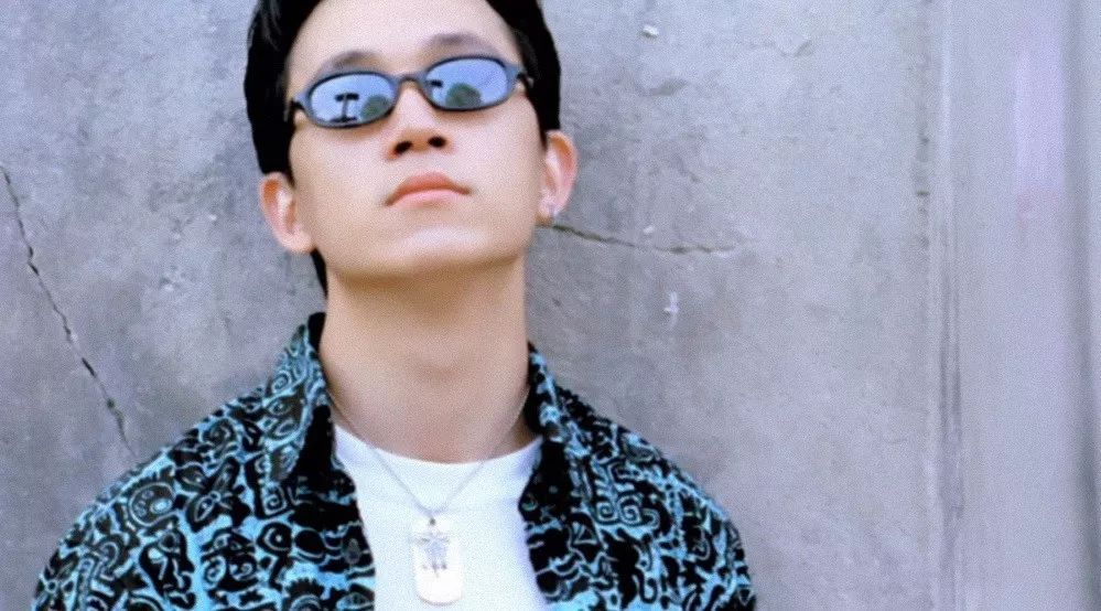 五年磨一年,潘粤明身披新势力战袍回归