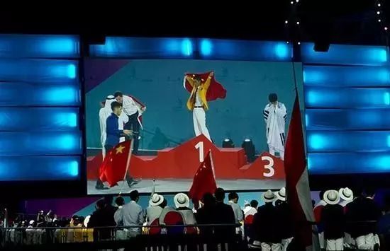 长沙这所学校19岁小伙搬砖砌墙为中国夺金,真