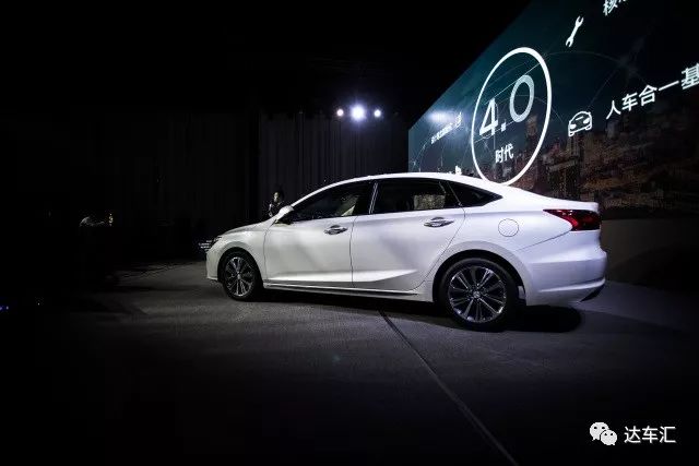 在轿车市场正面与合资品牌抗衡,长安睿骋CC亮相