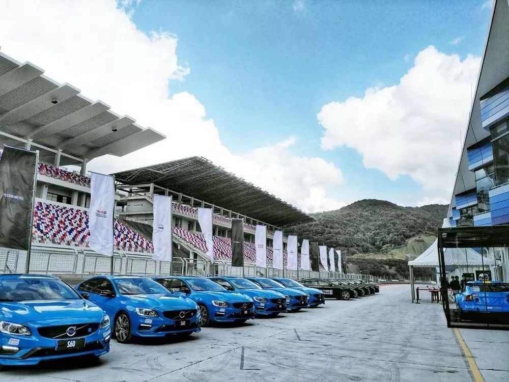 征服了纽北的沃尔沃Polestar,让我在宁波嗨满一