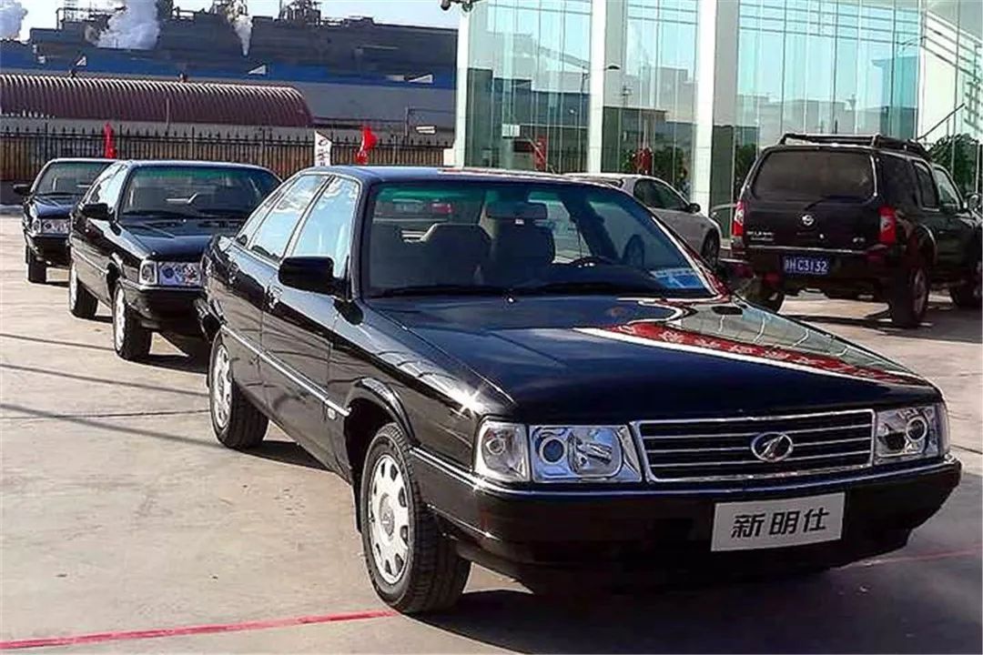 更开放的红旗汽车,你怎能不爱?