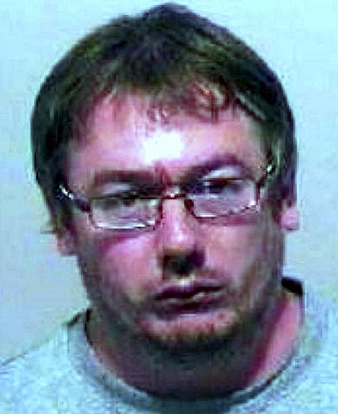 女教师偶然发现丈夫可耻的秘密 摊牌时遭捅2