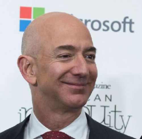 贝索斯身价再次超过比尔盖茨 成为全球首富|贝