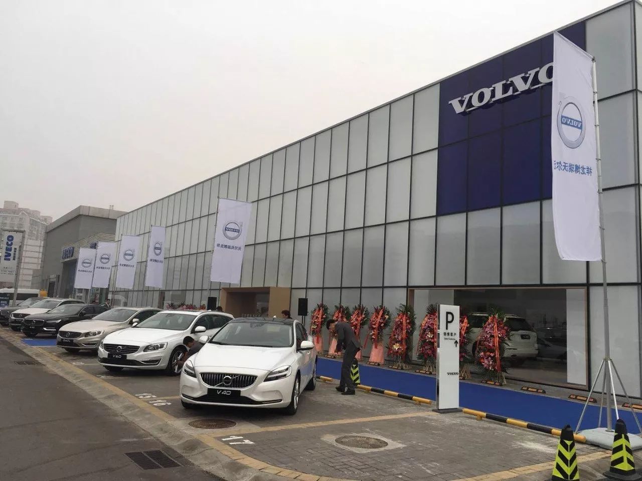 一周车事丨新车、新店、新业绩，你跟上汽车圈的节奏了吗？