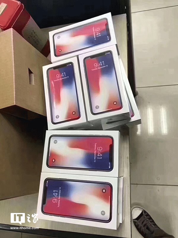 准备收快递吧!苹果iPhone X真机包装现身|苹果