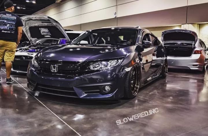 普通版买回来改成低趴还不够,最后再买一台全新思域Type-R!