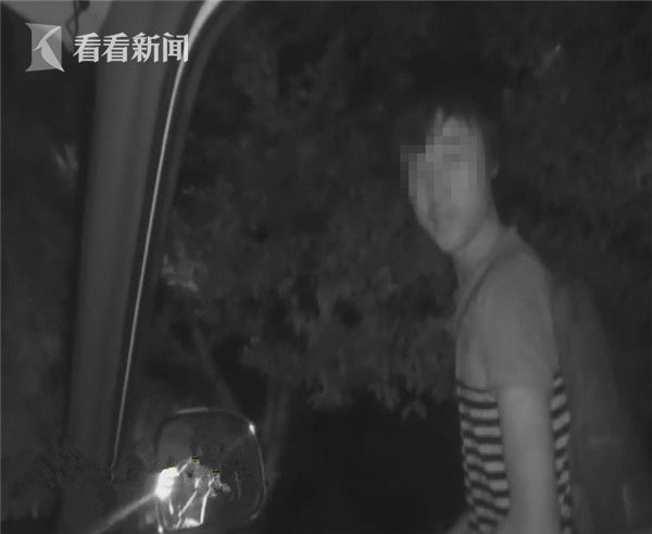 小伙逃出传销组织后暴走近1300公里回家 靠路牌和太阳