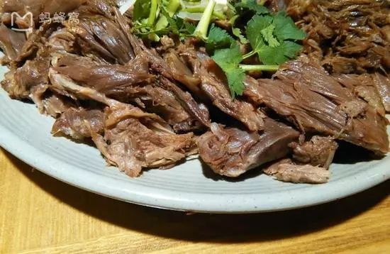  ▲狗肉是深受朝鲜族喜爱的食物。图片来源：蚂蜂窝食客晒照
