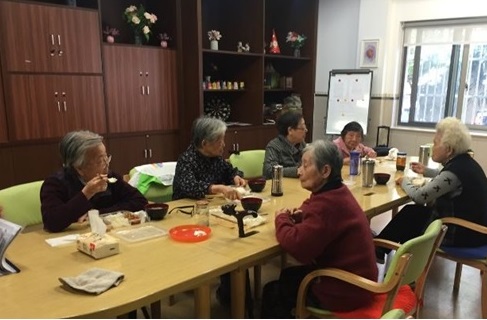 中国痴呆症患者亟需专业看护 港媒:可借鉴日本