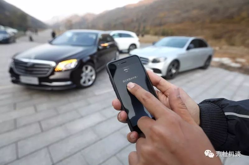 北京最美的时节,开最智能的豪华座驾是什么感