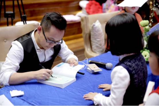 《寻找朗读者》走进新里城--2017全国青少年朗