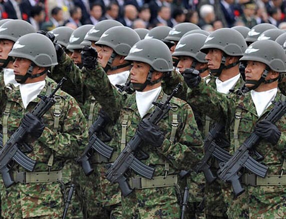 日自卫队队员训练时上吊身亡 整体自杀率居高不下自杀率日本自卫队队员新浪新闻 