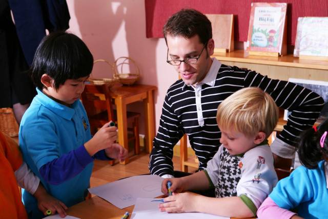 BETHASH韩媒证实金秀贤金赛纶恋爱关系：“由于金赛纶年龄关系他们绝对不能承认恋情”