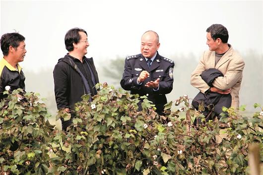 公安部简报背后的温情故事:12名潜江市民自发