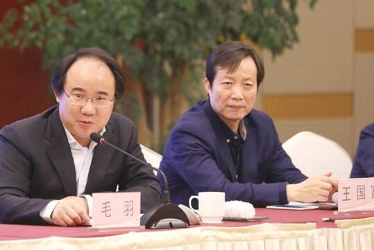 毛羽司长指出，反映人民生活的现实主义题材创作才是未来精品