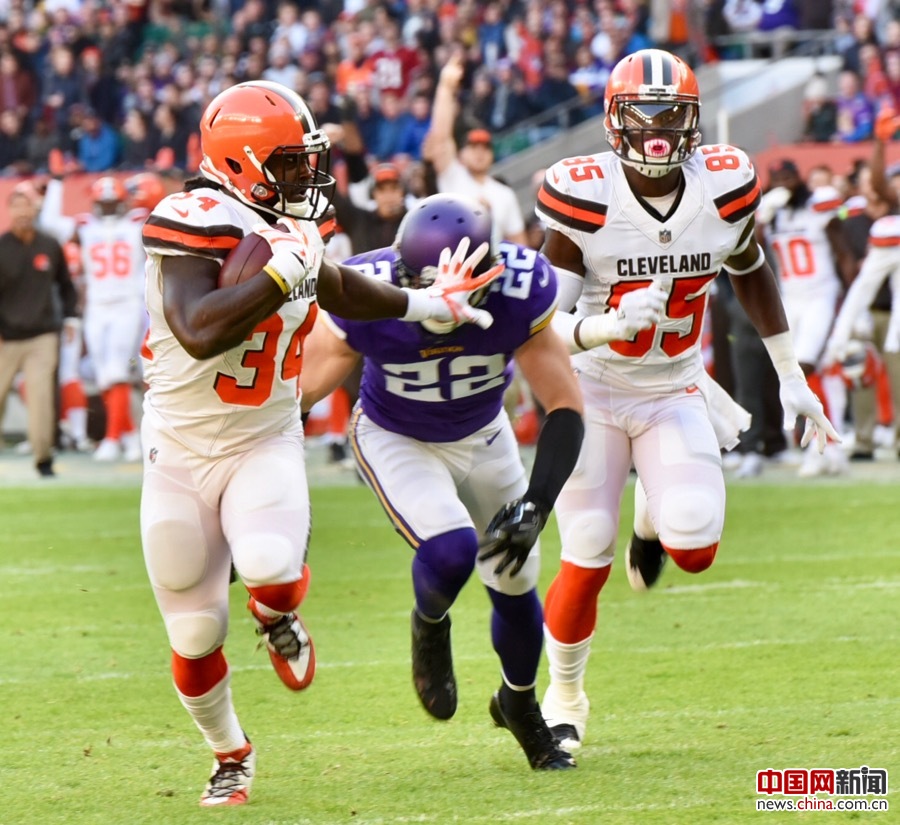 美式橄榄球伦敦碗最后一战 维京人33:16大胜