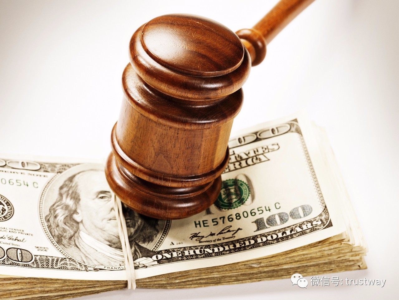 昆仑信托违规输血房企被罚20万 净利严重缩