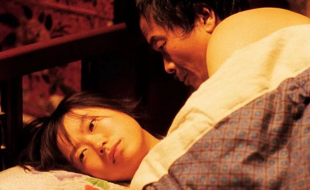 她叫黄璐,十年前演了这部揭露"拐卖妇女"的电影
