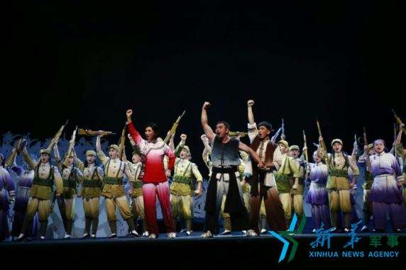 淮剧《送你过江》:红色旋律唱响京城舞台|送你