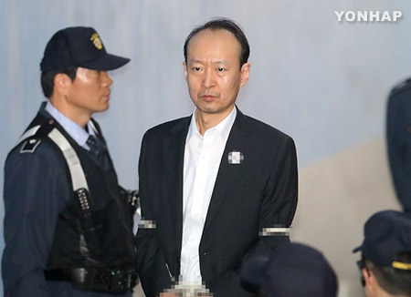  朴槿惠原秘书李继安