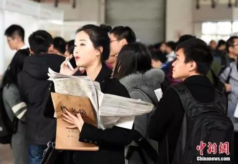 各地最低工资标准是多少?养老保险何时全国统