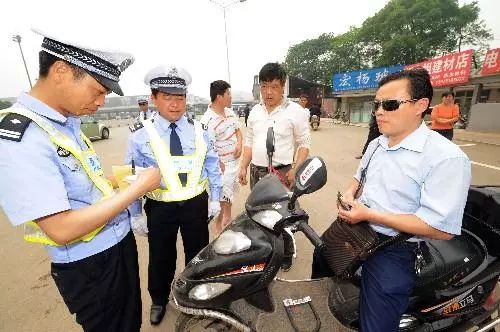 沙最新禁摩令来了,这些地方都不能骑摩托车|