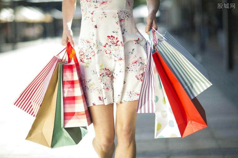 京东金条逾期一天上征信吗 逾期一天罚息多少