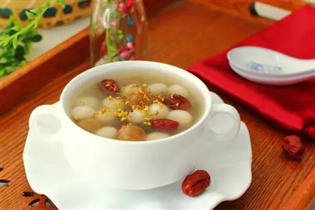 降温了!周末喝一碗热粥暖暖身吧|第二季|藕粉|龙图_新浪新闻