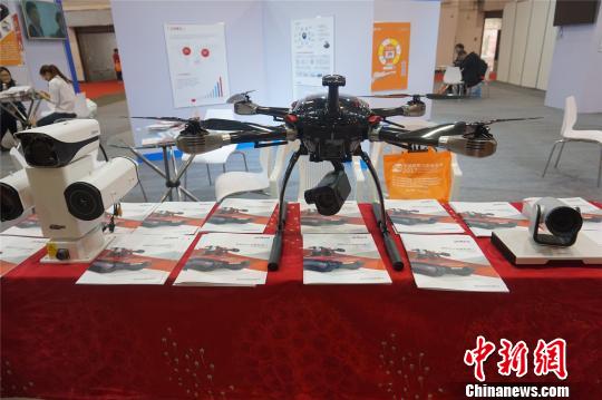 “2017中国机电交易博览会”现场 张煜欢 摄