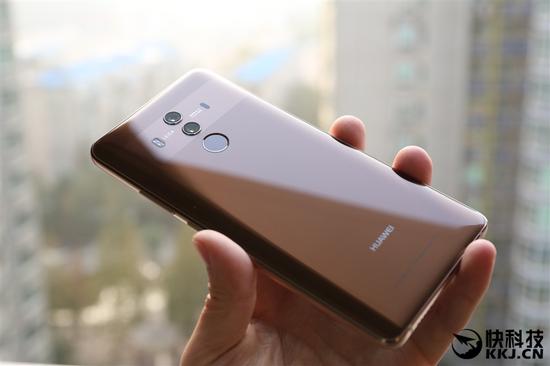 iPhone X与华为Mate 10 Pro续航对比:苹果尽力