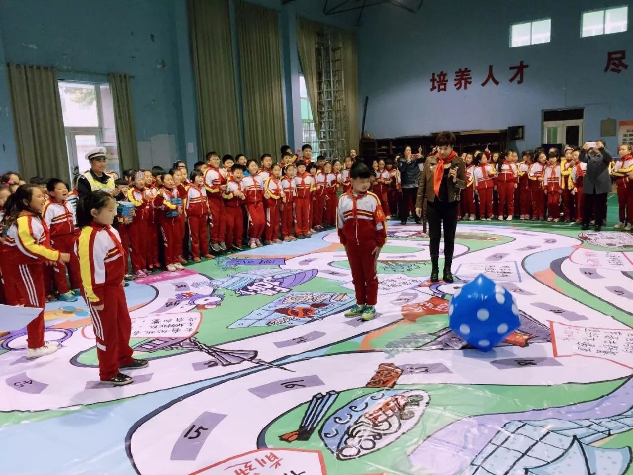 这个游戏风靡河南.孩子玩的根本停不下来.家长